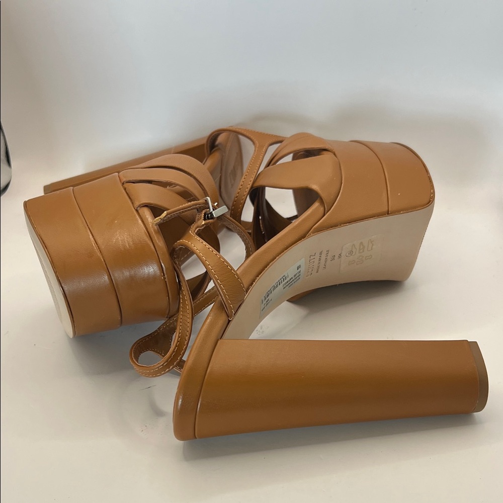 Schutz Elegant Tan Platform Sandals size 9 NWOB - Picture 5 of 6